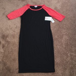 Black bodycon dress with coral sleeves